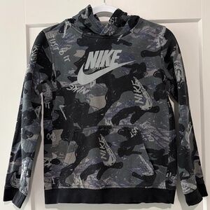 Boys Nike Club Fleece Gray Camo Hoodie